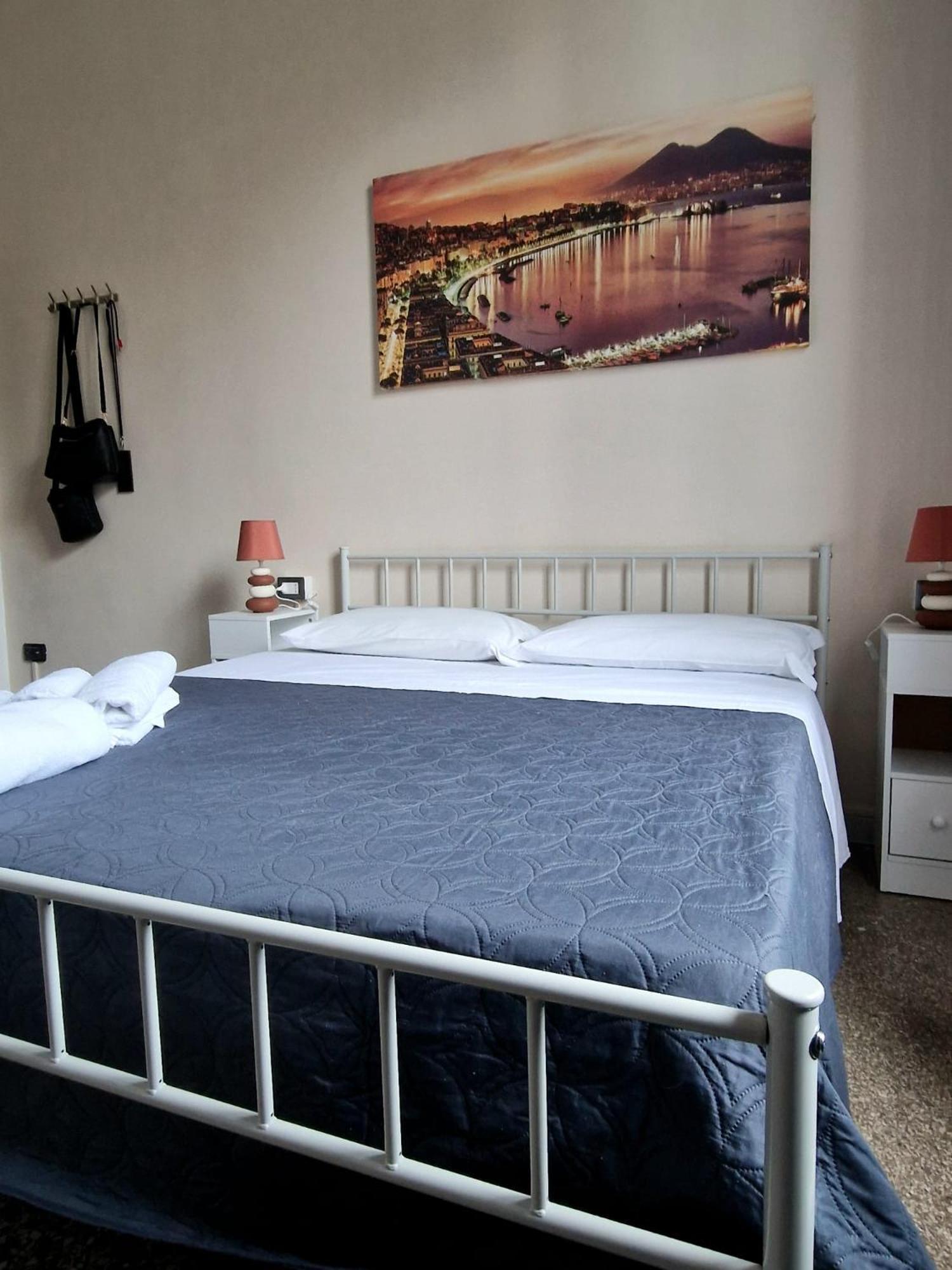 Bed and Breakfast Il Rifugio Di Garibaldi Nápoles Exterior foto